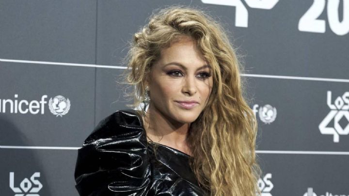 Paulina Rubio acalora las redes: 'La Chica dorada' disfruta de sus vacaciones en la playa