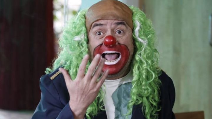 Tunden de críticas a 'Brozo'; se olvida del Covid-19 y sale a la calle sin protección