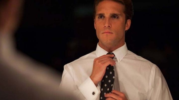 Tras duras críticas al contenido de 'Luis Miguel, la serie', famoso actor emite su reacción