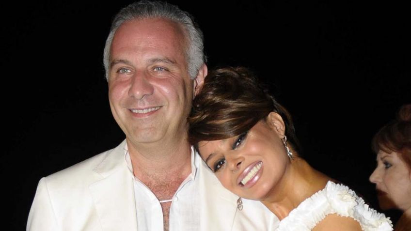 ¡A capa y espada! Yadhira Carrillo sale en defensa de su esposo Juan 'N': "Aquí estaré con él"