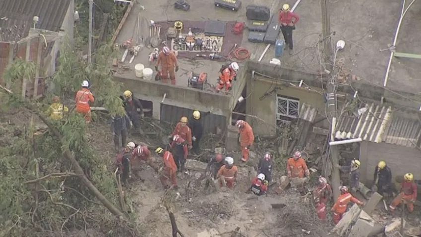 Aumentan a 30 los muertos a causa de deslizamientos de tierras en Brasil