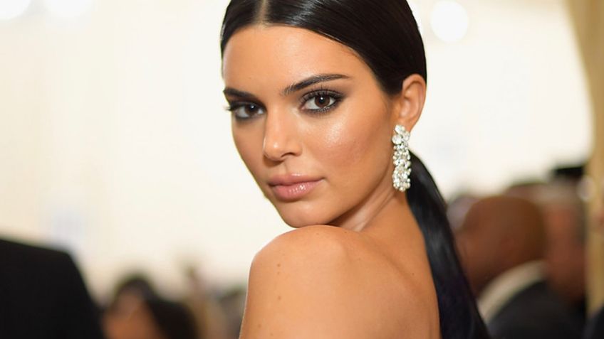 (FOTO) Destrozan a afamada estrella de TV por abusar de los filtros: "Necesitas un doctor"