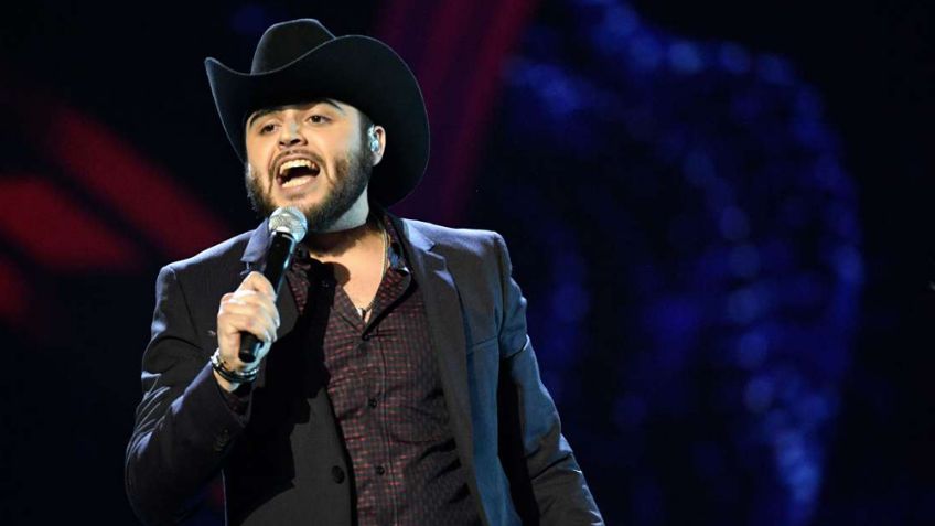 ¿Dejará de cantar? Gerardo Ortiz se aleja de los escenarios y goza de otra faceta en su vida