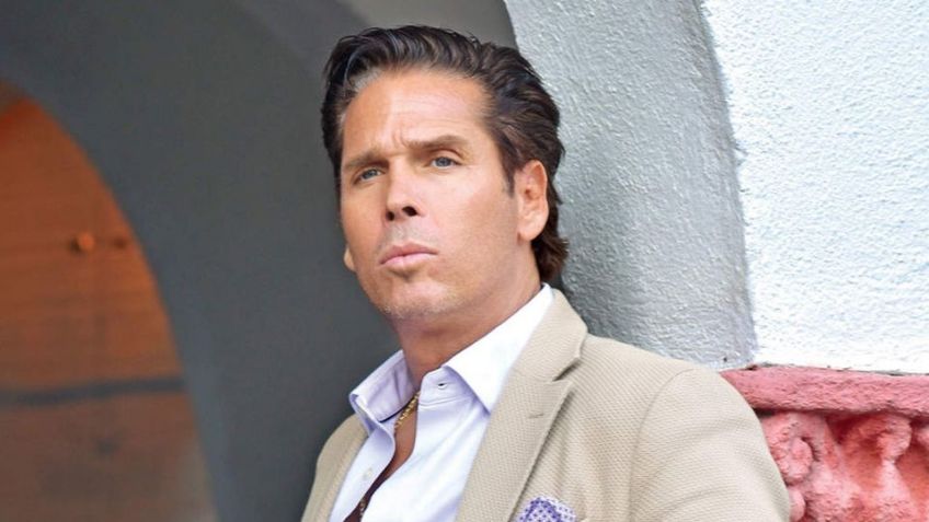 Desde Televisa, Roberto Palazuelos da especial regalo a conductores del programa 'Hoy'