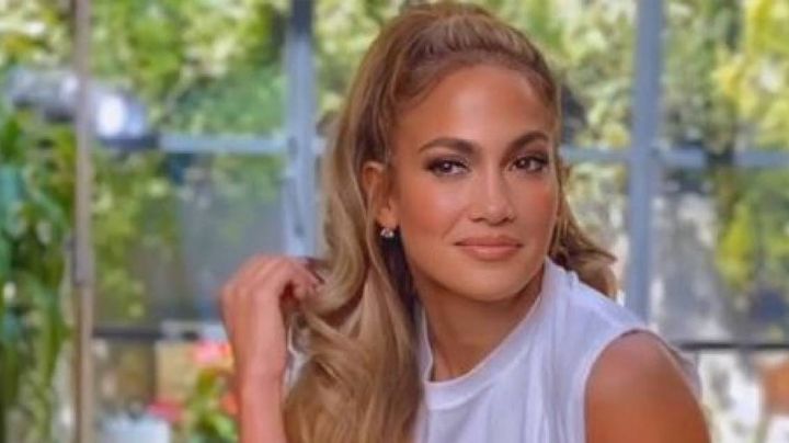 ¡Tres generaciones! Jennifer Lopez comparte tierna y emblemática foto junto a su madre e hija
