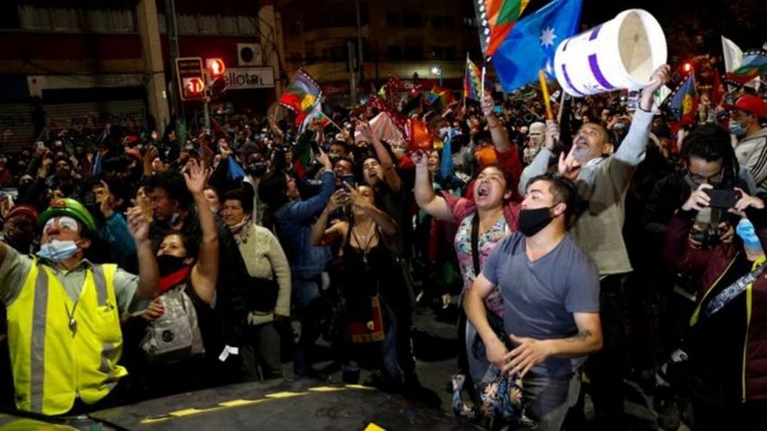 Chile celebra cambio histórico en su democracia tras cambiar la Constitución de Pinochet