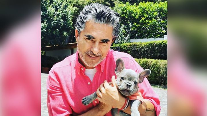 "Le quitaron 10 años": 'El Negro' Araiza modela nuevo 'look' en 'Hoy' y paraliza a todo Televisa