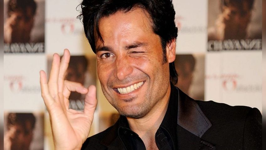 "¡Ave María!": Chayanne se sale con la suya y deleita pupilas con su mejor traje