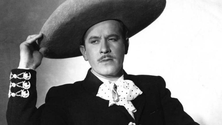 ¡De no creerse! Anuncian la venta de un auto que pertenecía a Pedro Infante 