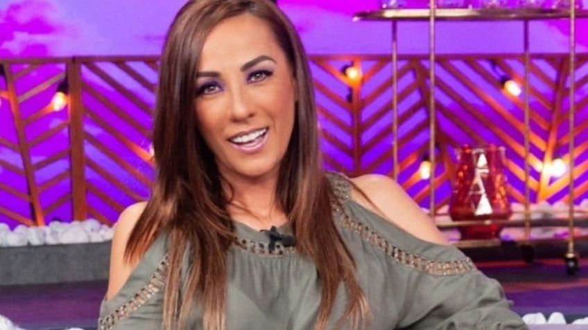 Consuelo Duval se sincera y revela que tuvo su 'primera vez' con famoso conductor de 'Hoy'