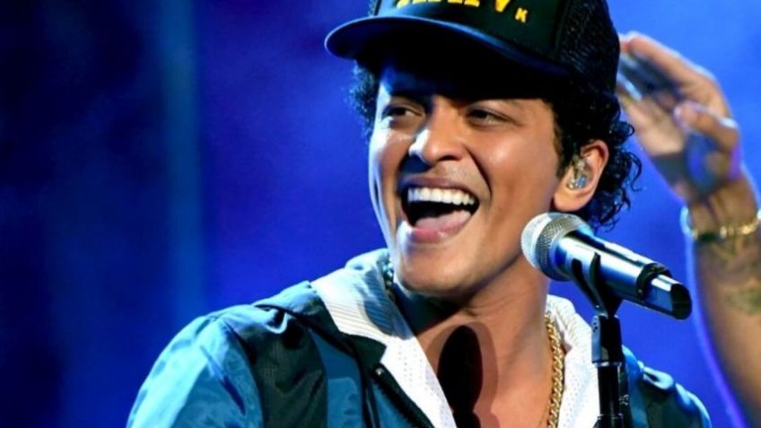 Bruno Mars se "burla" de sus colegas que no quedaron nominados para el premio Grammy