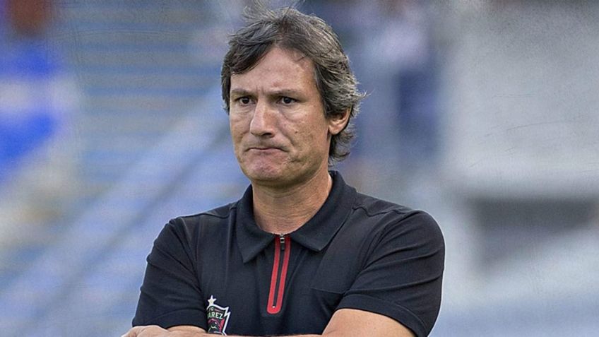 Tarde, pero la guillotina llega a Juárez: Bravos despide a Gabriel Caballero