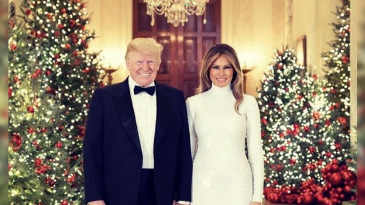 Melania y Donald Trump se visten igual para su última Navidad en la Casa Blanca