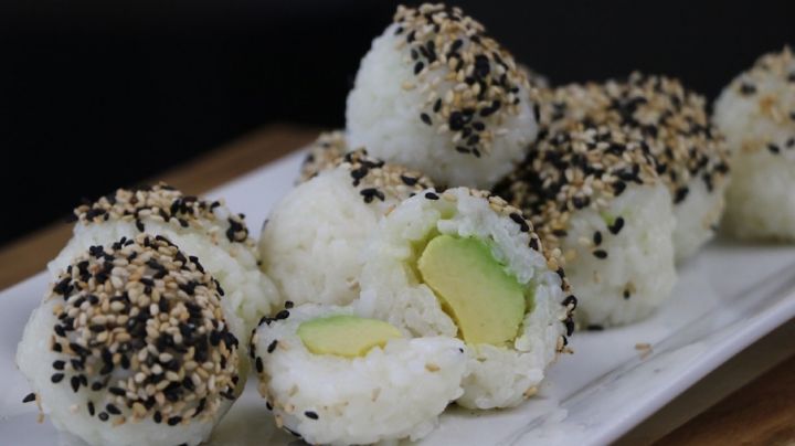 Esta es la receta perfecta de bolas de sushi que son completamente deliciosas