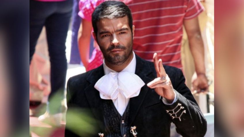 Con 'copas de más', Pablo Montero arma zafarrancho en bar y golpea a fan: "Fue un patán"