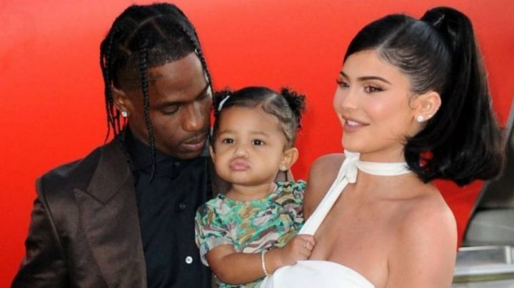Travis scott, Kylie Jenner y su hija Stormi se reúnen para una especial causa