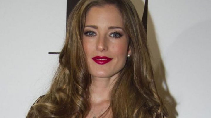 María Inés, la exalumna de 'La Academia', deslumbra al mostrarse con tremendo 'look' de invierno