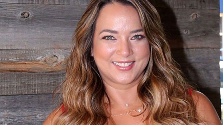 "Ya diste el viejazo": Internautas critican a Adamari López por su forma de bailar