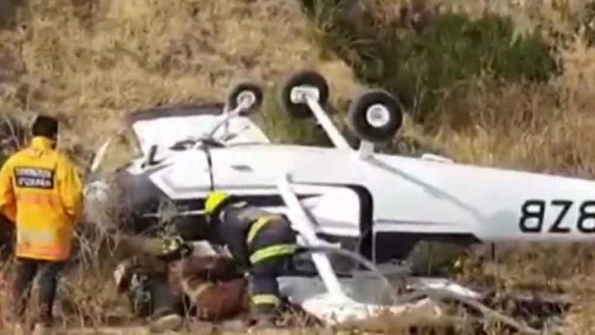 Caída de avioneta deja dos personas heridas en Atizapán, Edomex