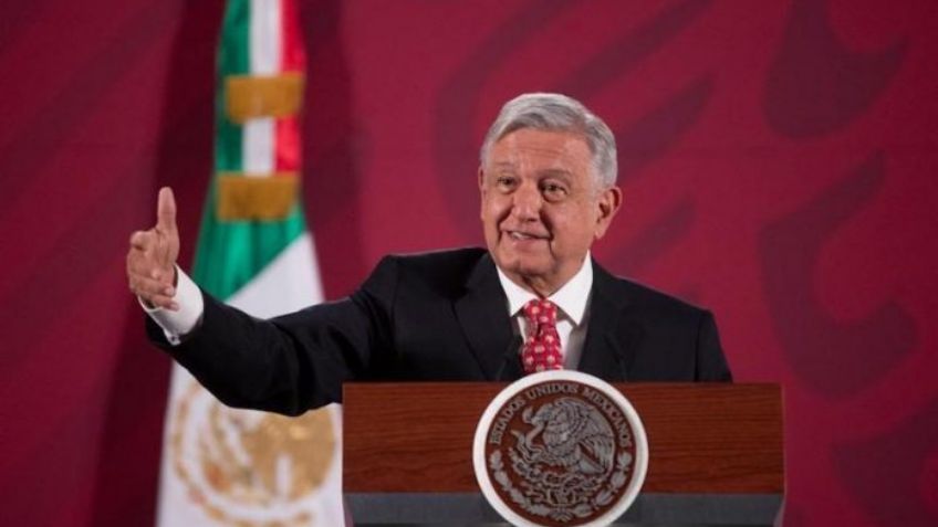 AMLO celebra aprobación de programas sociales  obligatorios