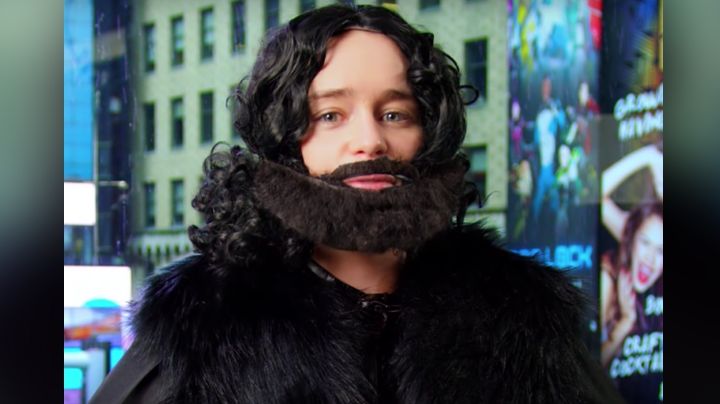Actriz de 'Game of Thrones' se viste de 'Jon Snow' y realiza broma a fans