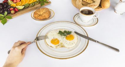 ¿Cuántos huevos se recomienda consumir a diario, según la ciencia?
