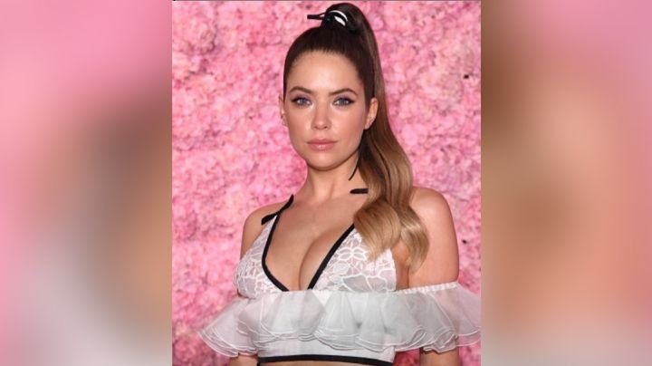 ¡Qué calor! Ashley Benson muestra su lado más atrevido con foto al desnudo