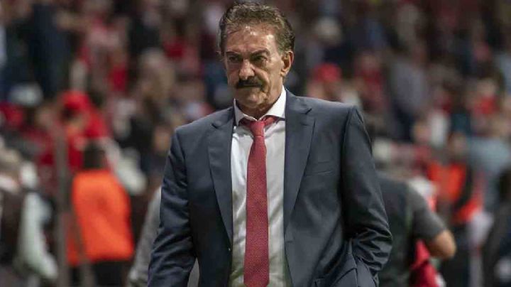Ricardo La Volpe termina con una era en el banquillo; dejará la dirección técnica
