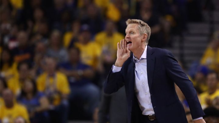 De nueva cuenta, Steve Kerr arremete contra el presidente de los Estados Unidos, Donald Trump