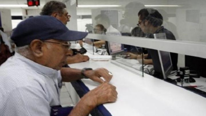 Instituto Mexicano del seguro socia adelantará pago de pensiones del mes de mayo