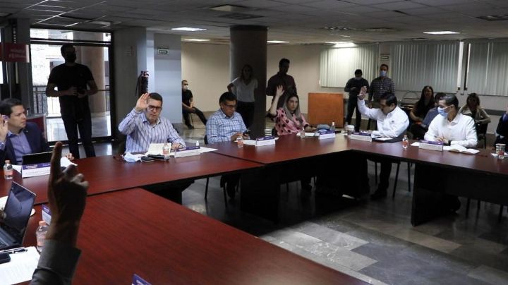 Consejo de Salud estatal refuerza medidas para frenar al Covid-19