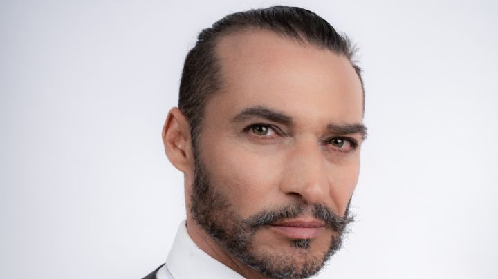 Eduardo Cortejosa, actor español, destaca su experiencia en el mundo artístico