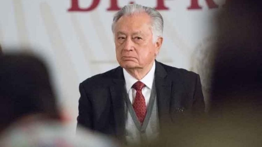 Por sospechas de corrupción, IMSS regresa millonarios ventiladores al hijo de Bartlett