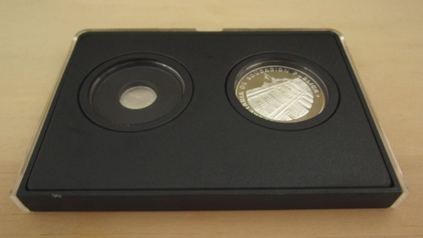 ¿Y la austeridad? SEP gasta 600mdp en medallas de plata y oro para maestros