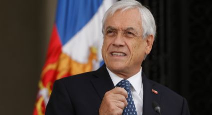 Polémica en Chile: El presidente Piñera abre el féretro de su tío muerto por Covid-19