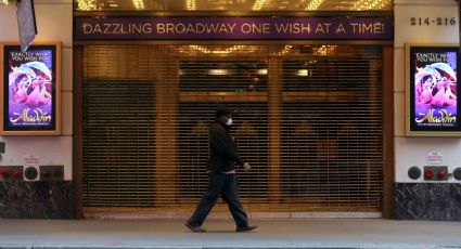 Broadway recibe duro golpe del Covid-19; no abrirán teatros hasta 2021