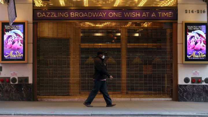 Broadway recibe duro golpe del Covid-19; no abrirán teatros hasta 2021