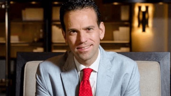 Tras salida de Televisa, Loret de Mola llegaría a famoso matutino ¿de TV Azteca?