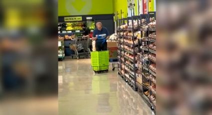 VIDEO: ¡Qué horror! Empleado limpia con saliva los cestos de un supermercado
