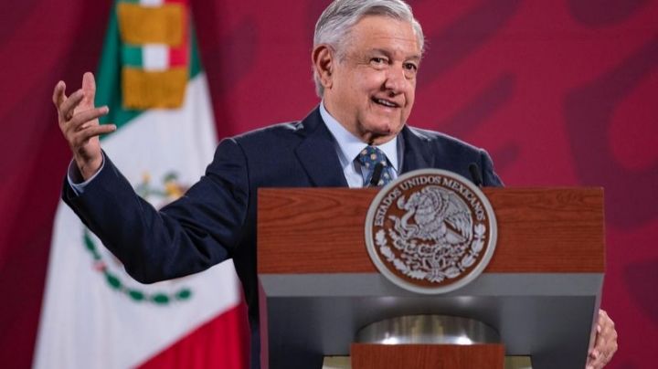 AMLO reprende a morenistas por no incluir sus iniciativas en el periodo extraordinario