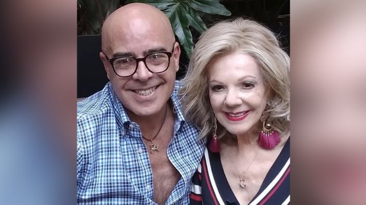 Tras perder al amor de su vida, Salvador Varela, Gina Romand sufre un infarto