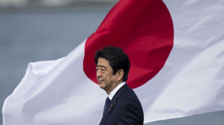 Shinzo Abe, primer ministro de Japón, renuncia por problemas de salud
