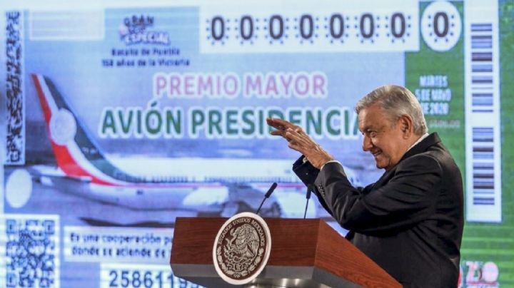 AMLO sí vendió los 'cachitos del avión': "Cumplimos con la meta de obtener para pagar los premios"