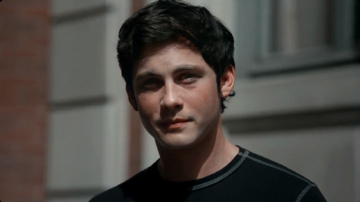 "¡Poseidón!": Logan Lerman reaparece con nuevo 'look' y se vuelve tendencia en Twitter