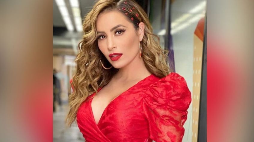 Conductora de 'VLA' es severamente criticada al estar en la reapertura de Teotihuacán