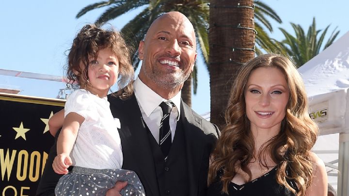 El actor Dwayne Johnson 'La Roca', y su familia dan positivo al Covid-19