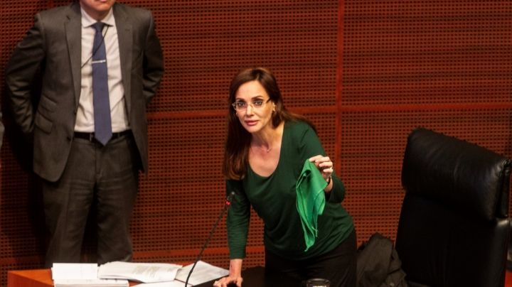 Lilly Téllez provoca la ira de redes con una frase sobre el aborto: "El trapo verde es muerte"