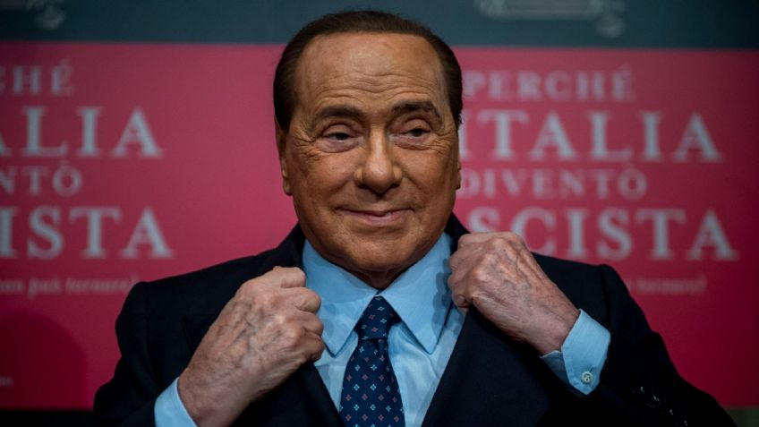Silvio Berlusconi es ingresado a un hospital por una supuesta neumonía bilateral