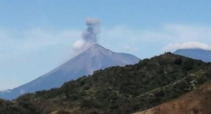 Guatemala: Reportan erupción del Volcán de Fuego: "Hay avalanchas de lava débiles y moderadas"