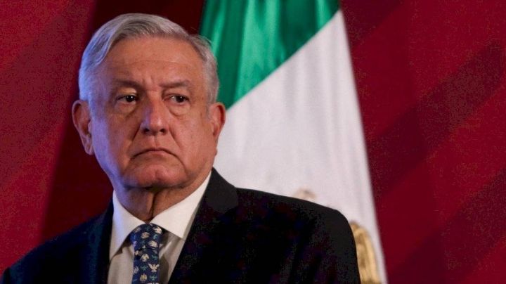 INE prohíbe a AMLO transmitir sus 'Mañaneras' durante campañas electorales